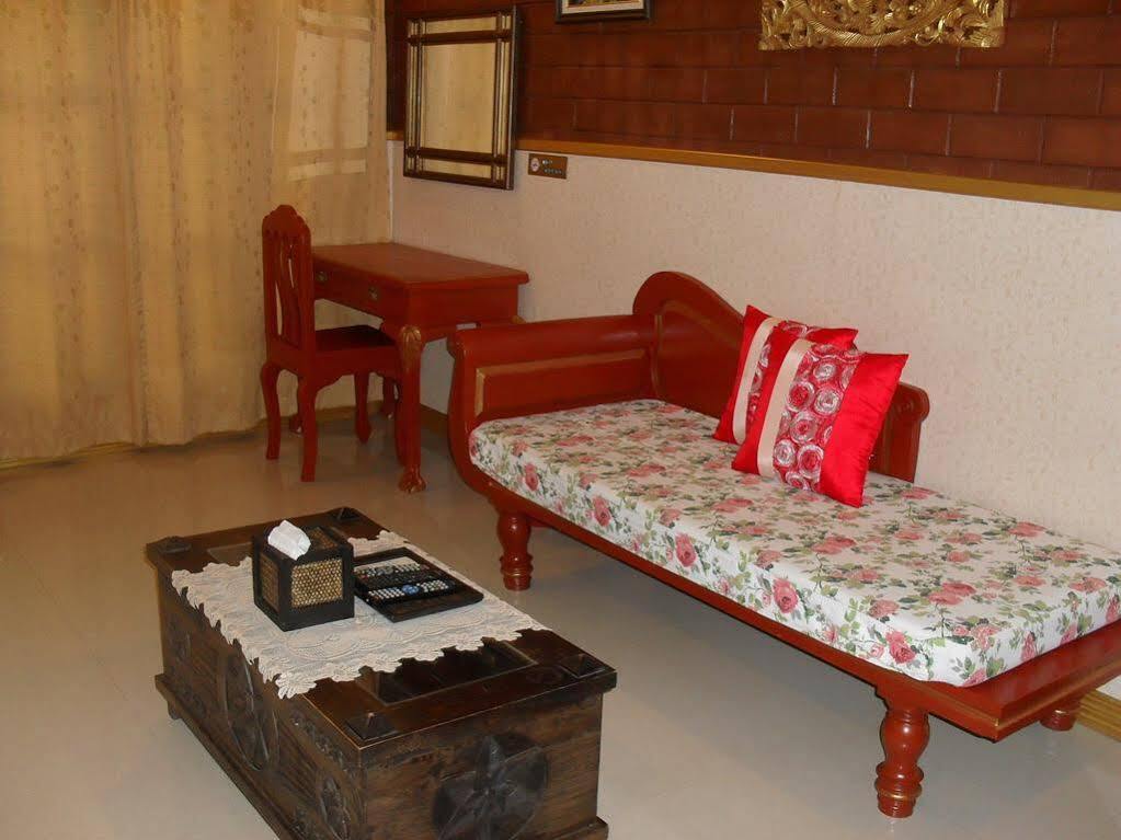Irawadee Resort Mae Sot Exterior foto